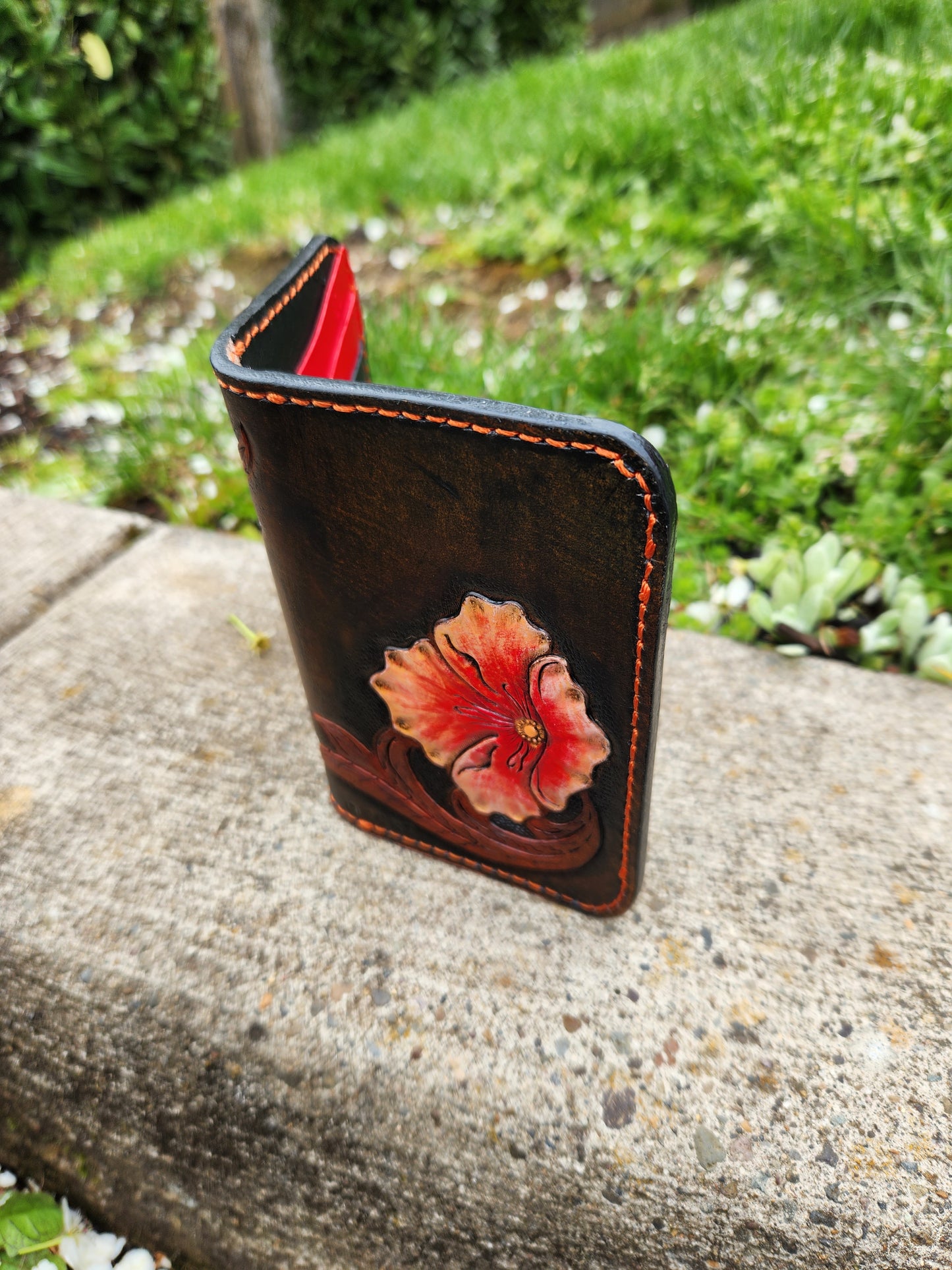 Vidar vertical tooled wallet