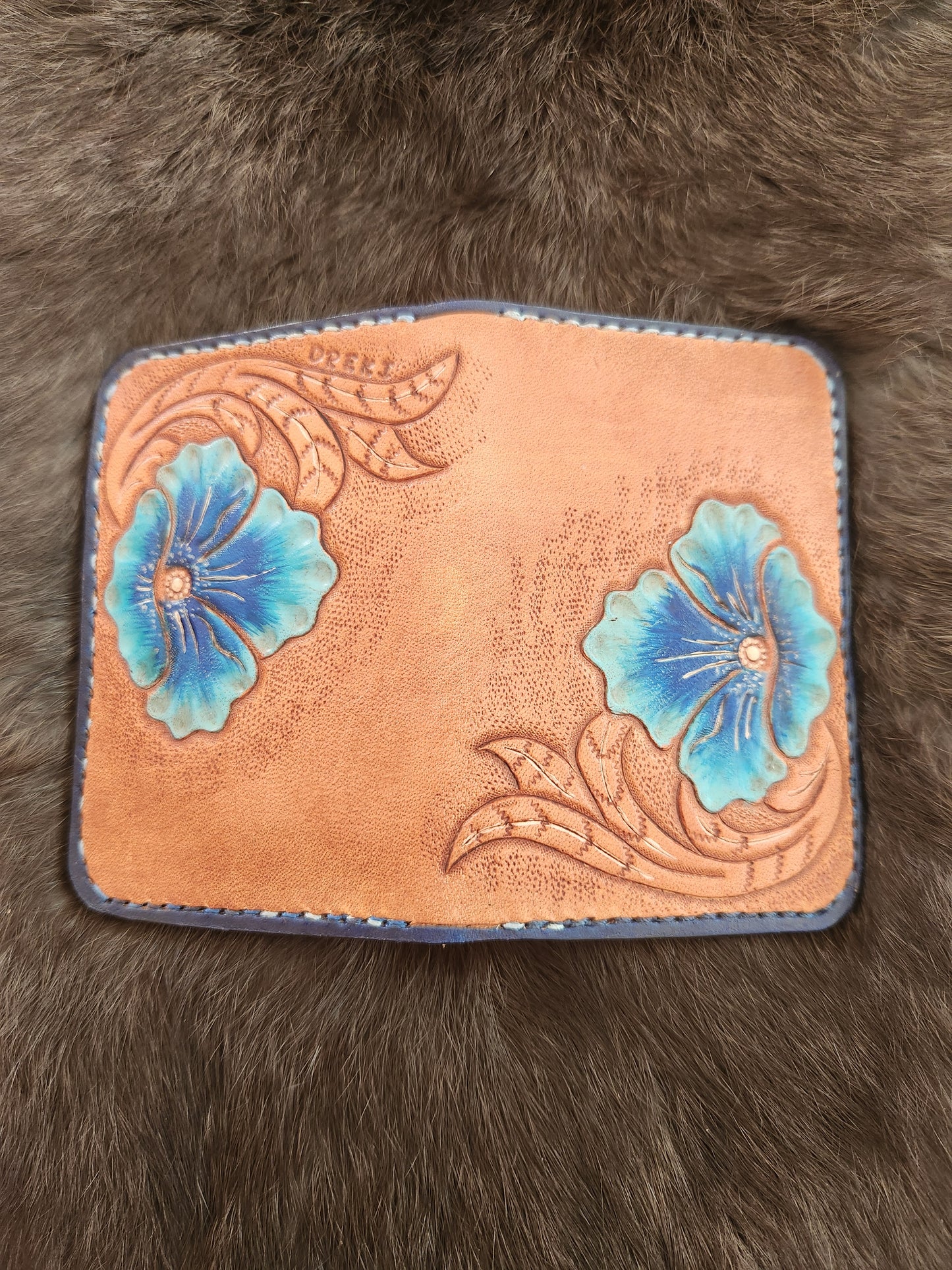 Floral vertical leather wallet