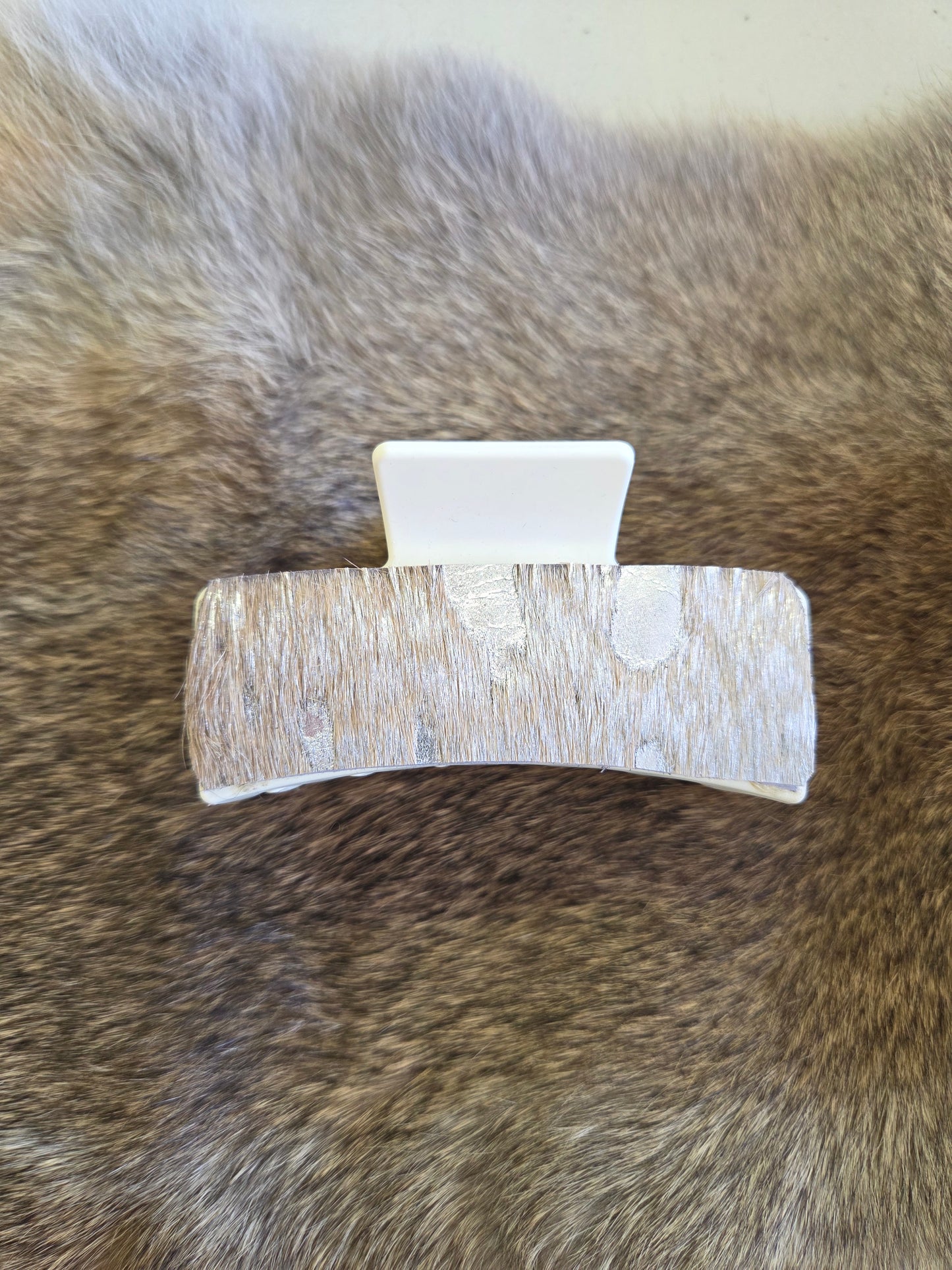 Medium claw clip