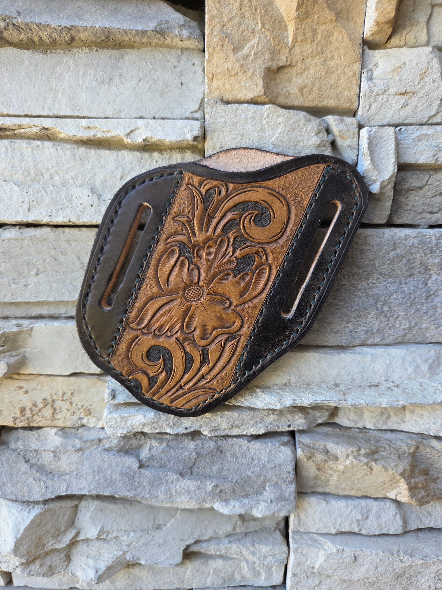 Medium Pancake Knife Sheath